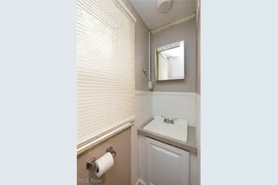796 Lindsay Avenue, Akron, OH 44306 - Photo 19