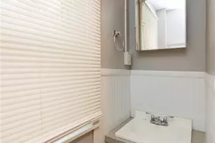 796 Lindsay Ave, Akron, OH 44306 - Photo 19