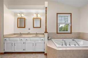 8572 Lake in the Woods Trail, Chagrin Falls, OH 44023 - Photo 21