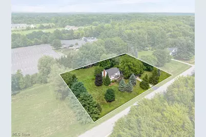 8572 Lake in The Woods Trail, Chagrin Falls, OH 44023 - Photo 37