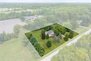 8572 Lake in the Woods Trail, Chagrin Falls, OH 44023 - Photo 37