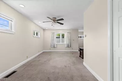 523 Washington Street, Martins Ferry, OH 43935 - Photo 27
