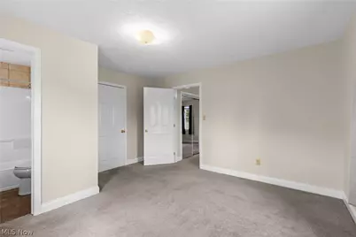 523 Washington Street, Martins Ferry, OH 43935 - Photo 35