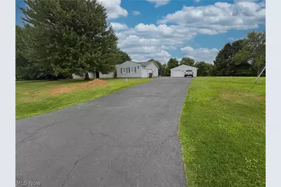 46567 Winston Drive, East Liverpool, OH 43920 - Photo 1