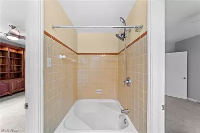 19015 Van Aken Boulevard #311, Huber Heights, OH 44122 - Photo 21