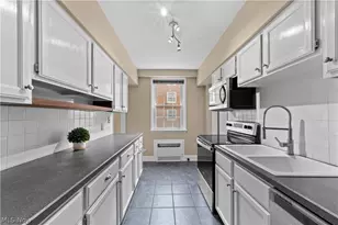 19015 Van Aken Blvd, Huber Heights, OH 44122 - Photo 11