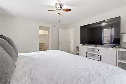 2287 W 42nd Street, Loveland, OH 44113 - Photo 17