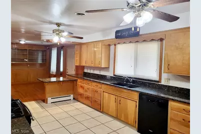 1731 W 36th Street, Lorain, OH 44053 - Photo 11