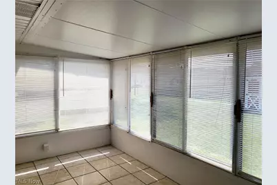 1731 W 36th Street, Lorain, OH 44053 - Photo 7