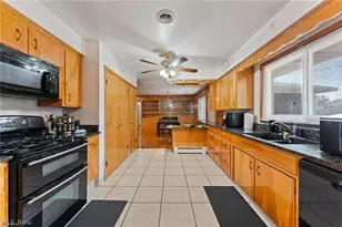1731 W 36th St, Lorain, OH 44053 - Photo 13