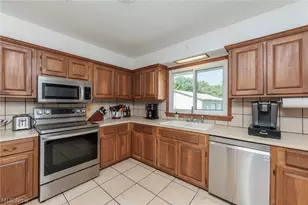 247 S Norwalk Rd W, Norwalk, OH 44857 - Photo 27