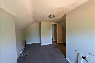 11409 Whitmore Ave, Loveland, OH 44108 - Photo 7