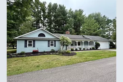 103 Burlington Oval Drive, Chardon, OH 44024 - Photo 1