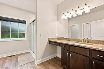 2441 Eastwood Avenue, Akron, OH 44305 - Photo 15