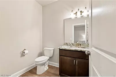 2441 Eastwood Avenue, Akron, OH 44305 - Photo 27