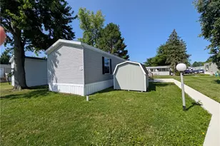 215 Cedar Brook Dr, Elyria, OH 44035 - Photo 3