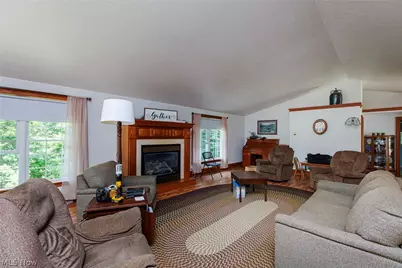 4734 Township Road 613, Fredericksburg, OH 44628 - Photo 13