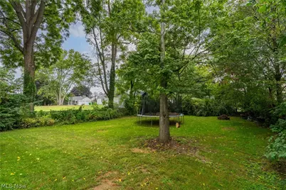 551 Harmon Street SW, North Canton, OH 44720 - Photo 3