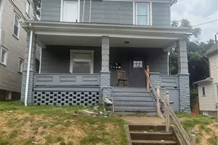 1018 9th St NW, Canton, OH 44703 - Photo 1