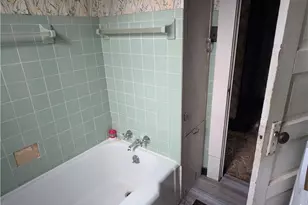 1903 Stewart Ave, Cambridge, OH 43725 - Photo 13