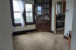 1903 Stewart Ave, Cambridge, OH 43725 - Photo 5