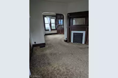 1903 Stewart Avenue, Cambridge, OH 43725 - Photo 3