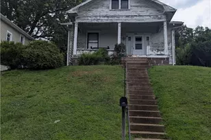 1903 Stewart Ave, Cambridge, OH 43725 - Photo 1