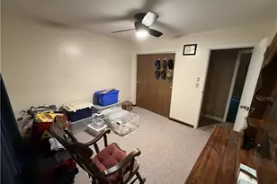 267 Roberts Dr, Belpre, OH 45714 - Photo 9