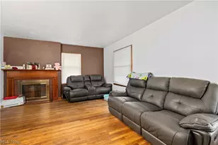 410 Nebraska Ave, Lorain, OH 44052 - Photo 5
