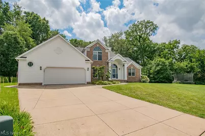 11002 Trenton Road NW, Uniontown, OH 44685 - Photo 3