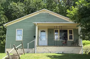 602 10th St, Marietta, OH 45750 - Photo 1