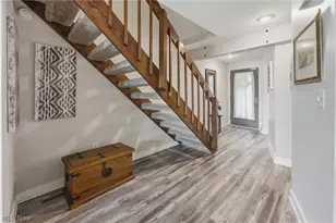 3221 Mariners Island Dr NW, Canton, OH 44708 - Photo 9