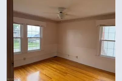 2614 E Erie Avenue, Lorain, OH 44052 - Photo 19