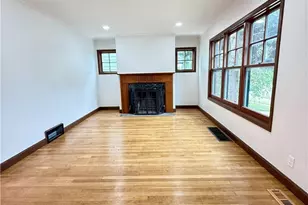 2045 Reveley Ave, Oakwood, OH 44107 - Photo 5