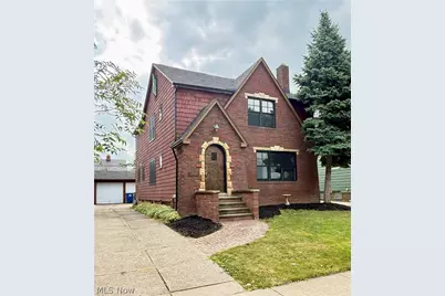 2045 Reveley Avenue, Oakwood, OH 44107 - Photo 1