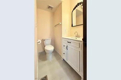 2045 Reveley Avenue, Oakwood, OH 44107 - Photo 15
