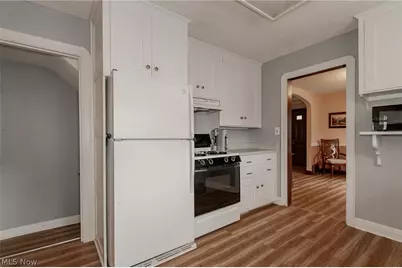 38247 Ridge Road, Willoughby, OH 44094 - Photo 15