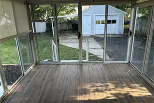 682 Barbara Ave, Akron, OH 44306 - Photo 9