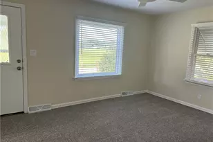 682 Barbara Ave, Akron, OH 44306 - Photo 3