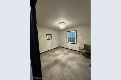 5479 Cable Point Circle NW, Canton, OH 44718 - Photo 15