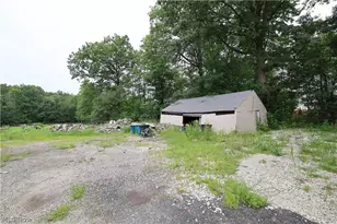 2938 SOM Center Road, Willoughby, OH 44094 - Photo 17