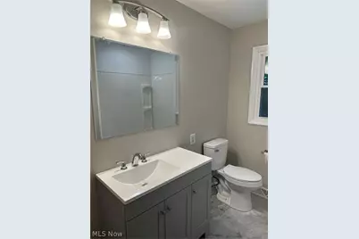 9934 Georgetown Street NE, Louisville, OH 44641 - Photo 5