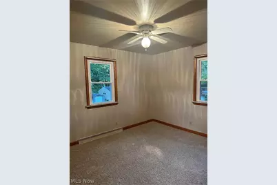 9934 Georgetown Street NE, Louisville, OH 44641 - Photo 7