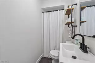 3821 Woodglen Ave, Norton, OH 44203 - Photo 43