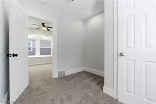 7211 Dearborn Ave, Loveland, OH 44104 - Photo 19