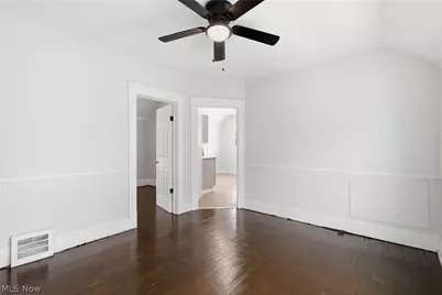 7211 Dearborn Avenue, Loveland, OH 44104 - Photo 37