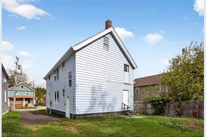 7211 Dearborn Avenue, Loveland, OH 44104 - Photo 9