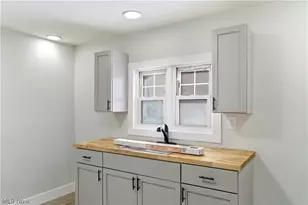 7211 Dearborn Ave, Loveland, OH 44104 - Photo 27