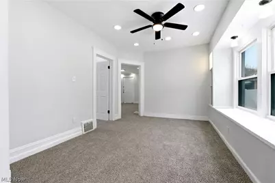 7211 Dearborn Avenue, Loveland, OH 44104 - Photo 15