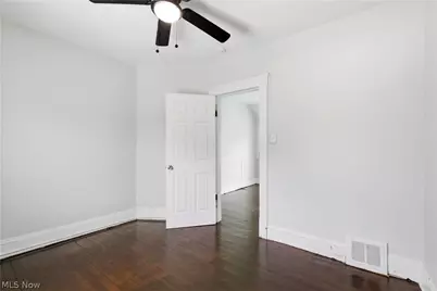 7211 Dearborn Avenue, Loveland, OH 44104 - Photo 43